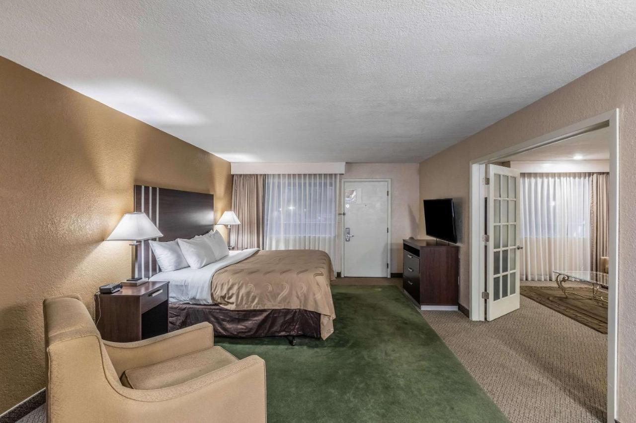 Quality Inn Wausau Esterno foto