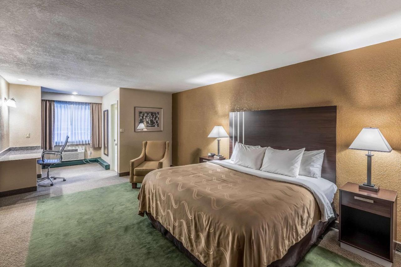 Quality Inn Wausau Esterno foto
