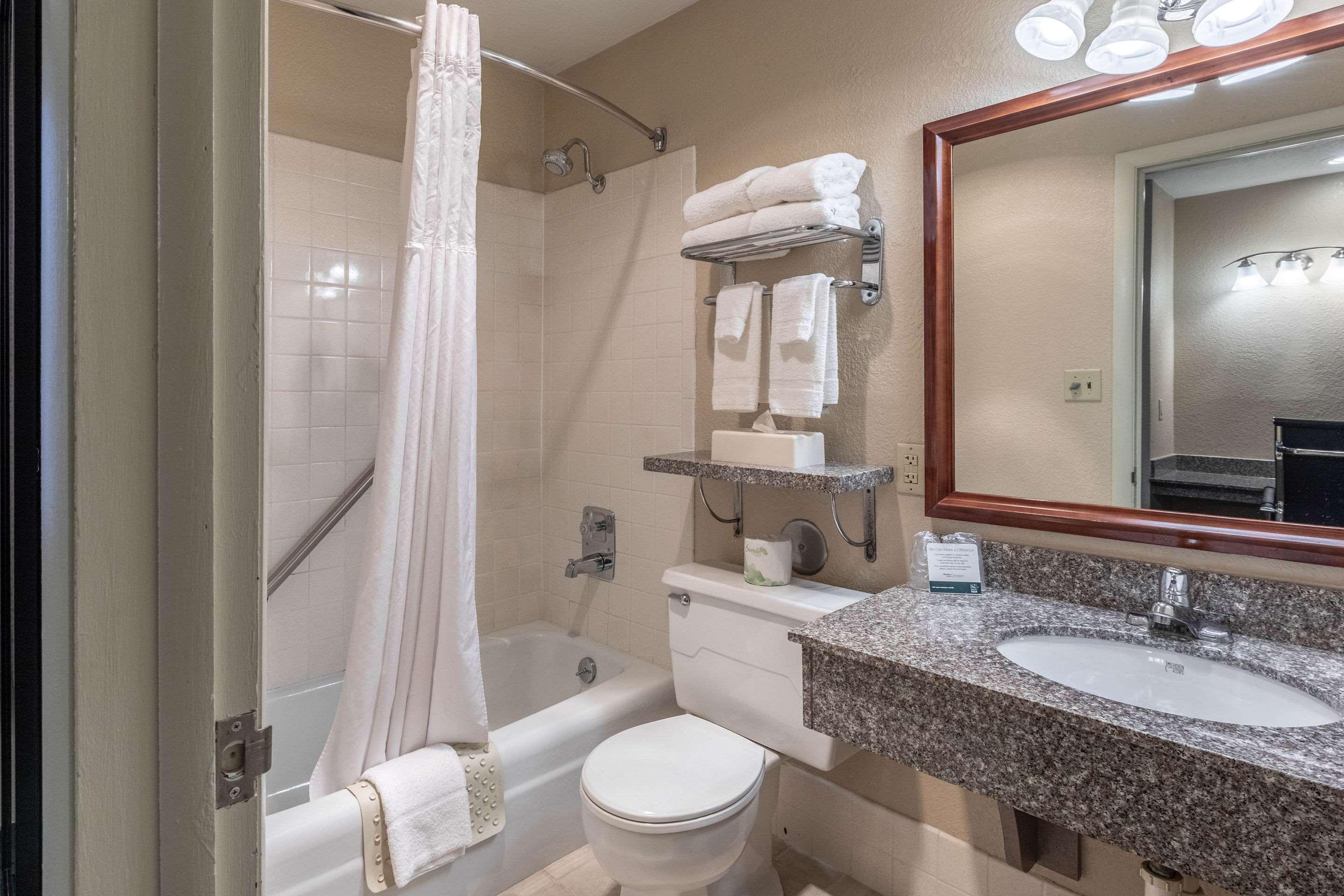 Quality Inn Wausau Esterno foto